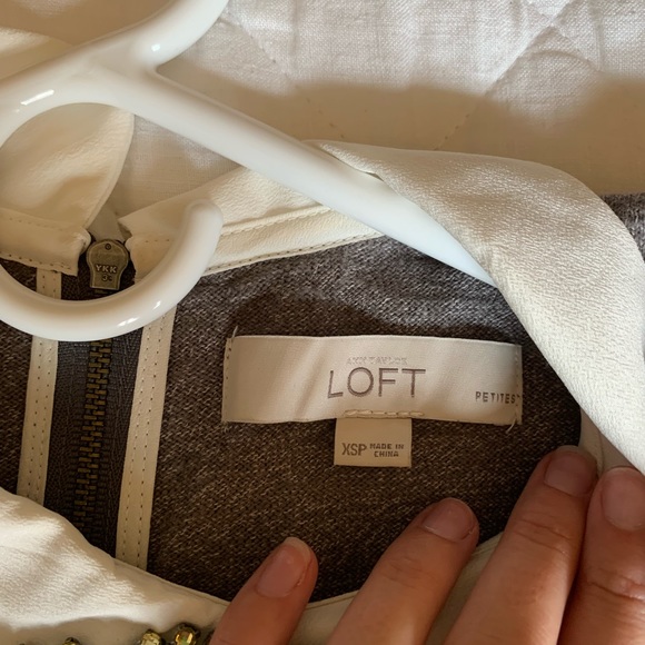 Loft top - Picture 2 of 3